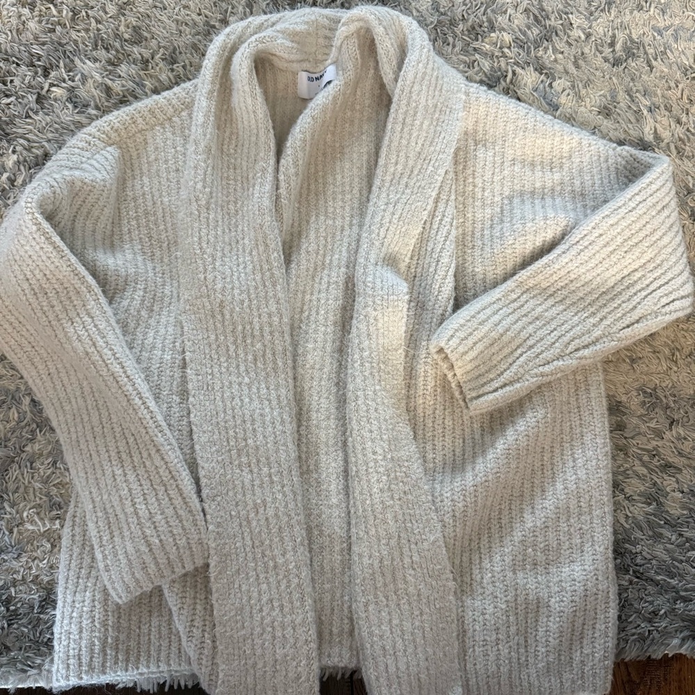 Old Navy Cream Knit Cardigan